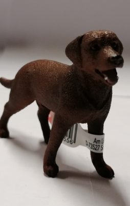 Schleich Labrador Retriever Hündin 13834