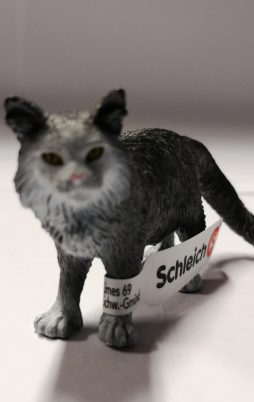 Schleich Maine-Coon-Katze 13893