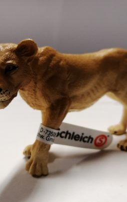 Schleich Löwin 14825