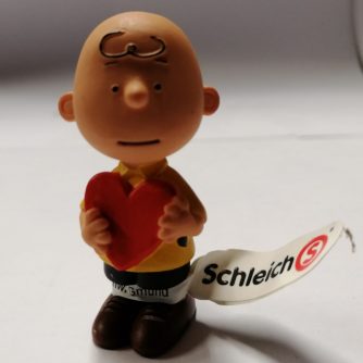 Schleich Charlie Brown mit Herz 22066