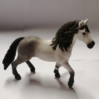 Schleich Andalusier Hengst 13821