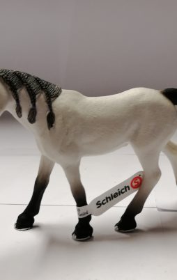 Schleich Araber Stute 13908