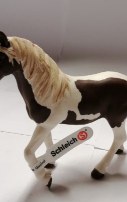 Schleich Pinto Stute 13830