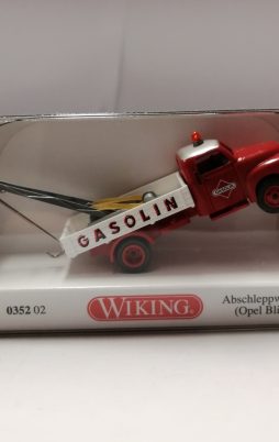 Wiking Abschleppwagen (Opel Blitz) 035202 vorne