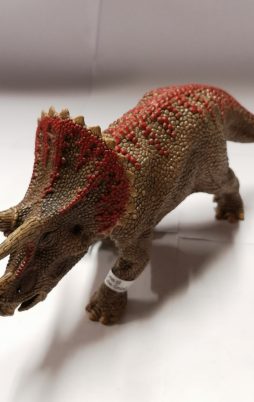 Schleich Triceratops 15000