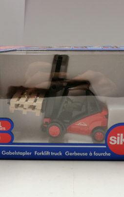 Siku Gabelstapler 1722 vorne