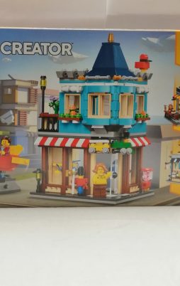 Lego Creator 31105 Spielzeugladen im Stadthaus vorne