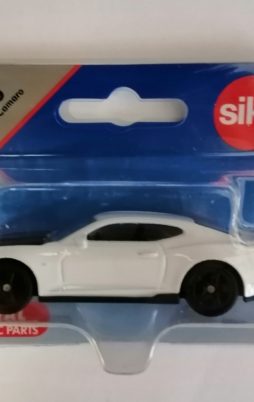 Siku Chevrolet Camaro 1538 vorne