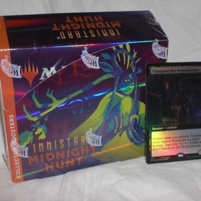 Magic: The Gathering Innistrad: Midnight Hunt Collector Booster Display